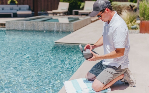 A Miller Pools technician carrying out Swimming pool maintenance
